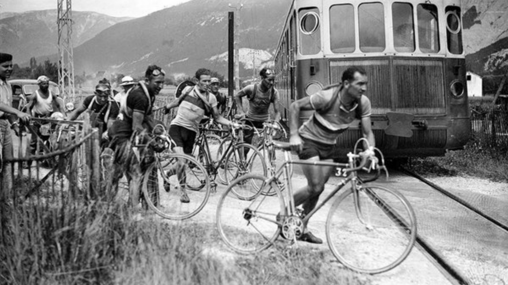 Learn more about Roger Lapebie, the winner of Tour de France 1937