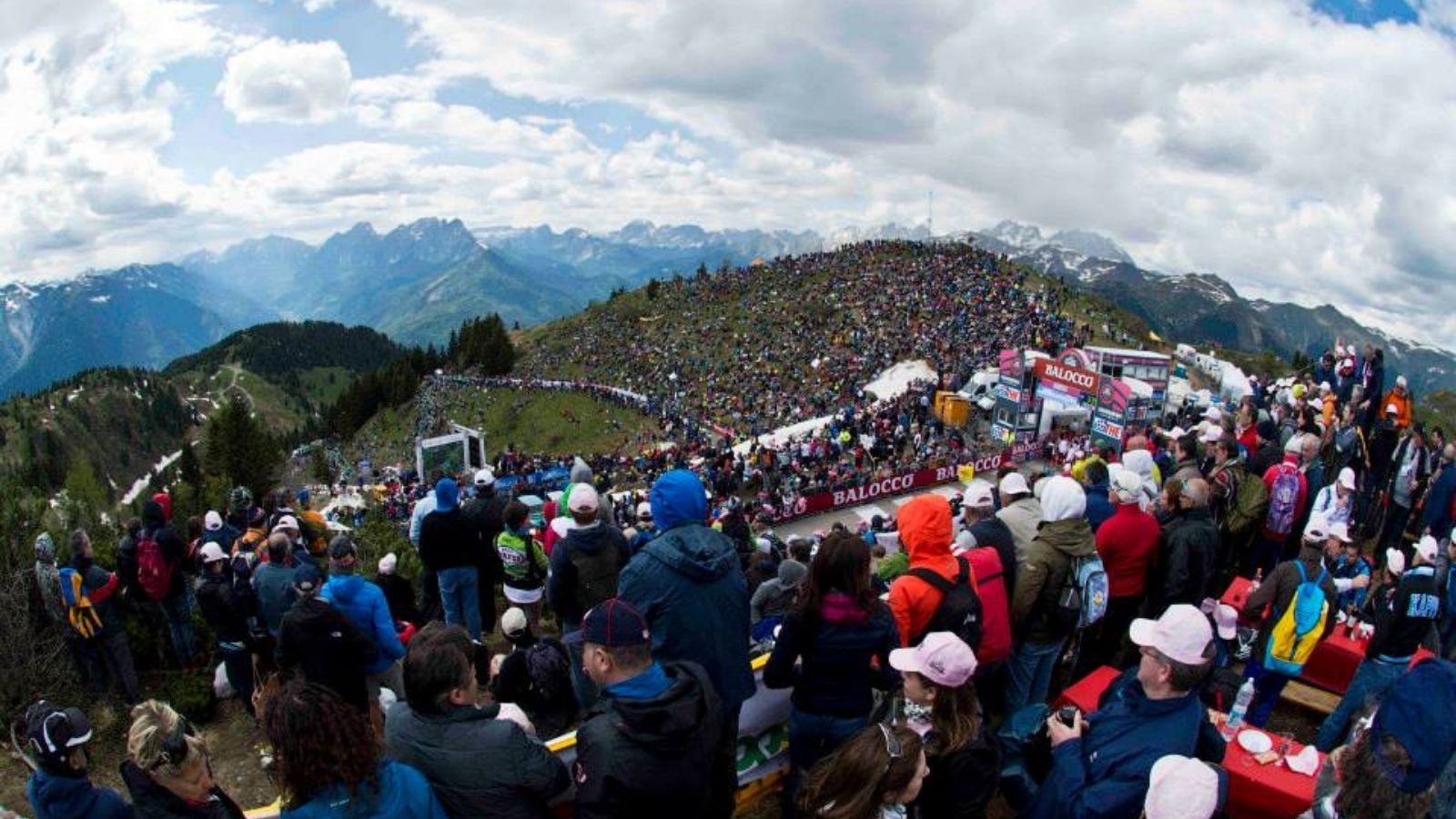 Monte Zoncolan Giro d'Italia Pleoton&Tales