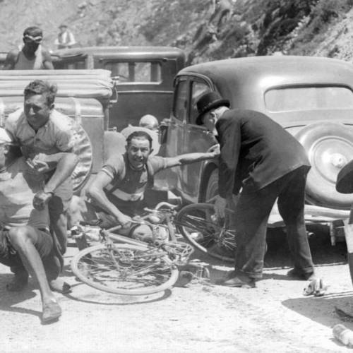 Crash on the Tourmalet (Tour de France 1937)