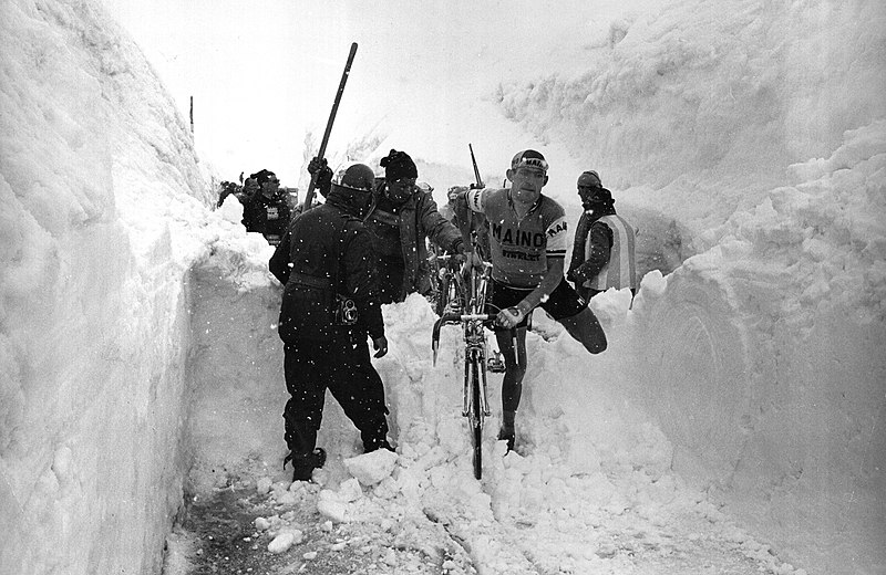 Aldo Moser tries to climb the Passo dello Stelvio during an extremely snowy Giro d'Italia stage 20 in 1965