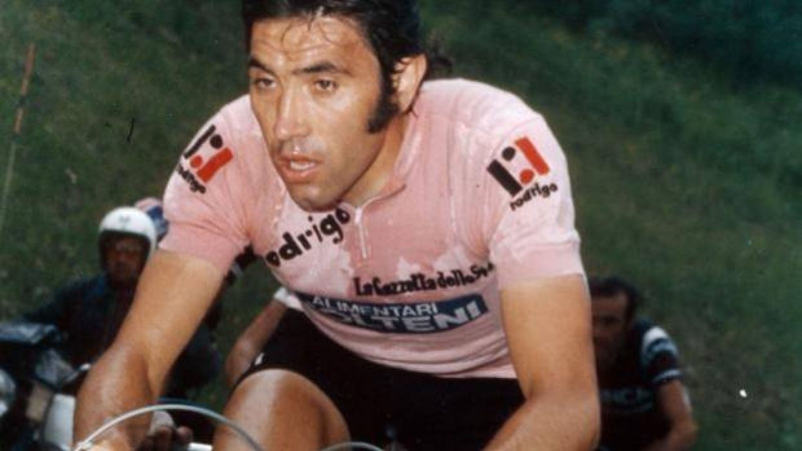 Legendary Belgian Cyclist Eddy Merckx spent the most day in pink jersey (maglia rosa)