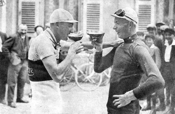 André Leducq and Nicolas Frantz having fun at the Tour de France 1928