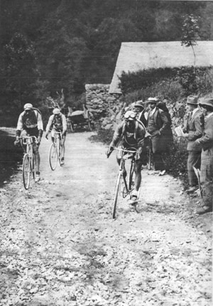 Henri Pelissier, Ottavio Bottecchia and Bartolomeo Aymo on the Aubisque, Tour de France 1925