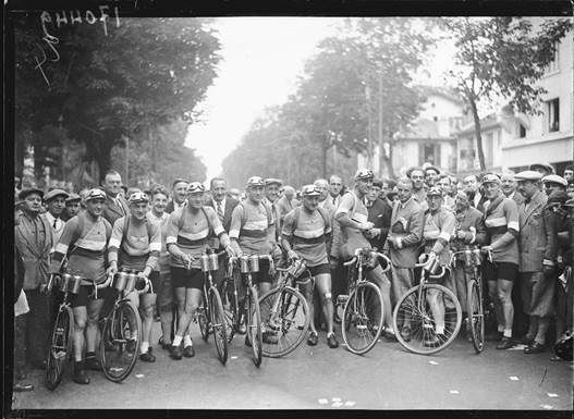 Tour de France national teams between 1930 and 1961