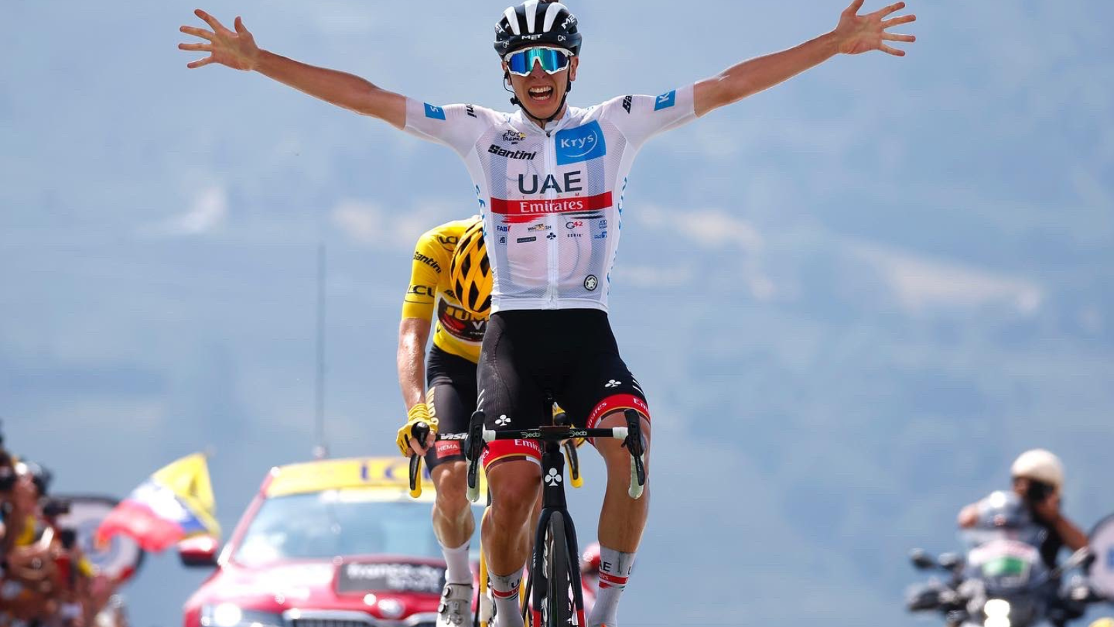 Tadej Pogacar wins the 17th stage of Tour de France 2022 ahead of yellow jersey man Jonas Vingegaard