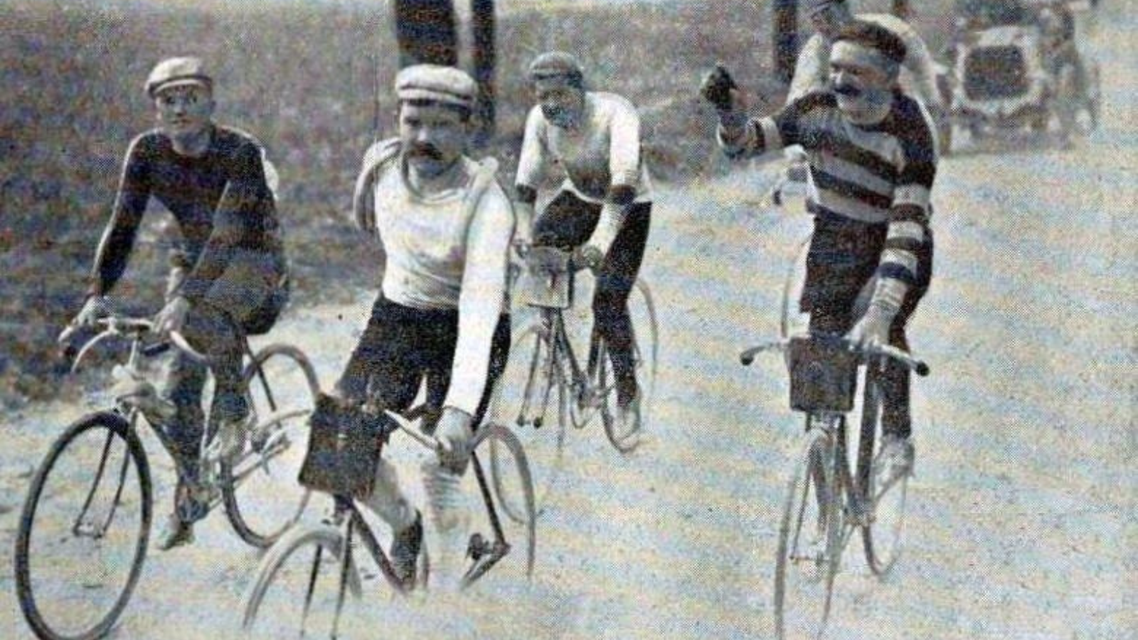 Vintage cycling images: Louis Trousselier and Hippolyte Aucouturier at the Tour de France 1906