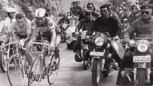 tour_de-_france_famous_places_puy_de_dome_1964-900x506-1-500x281.png