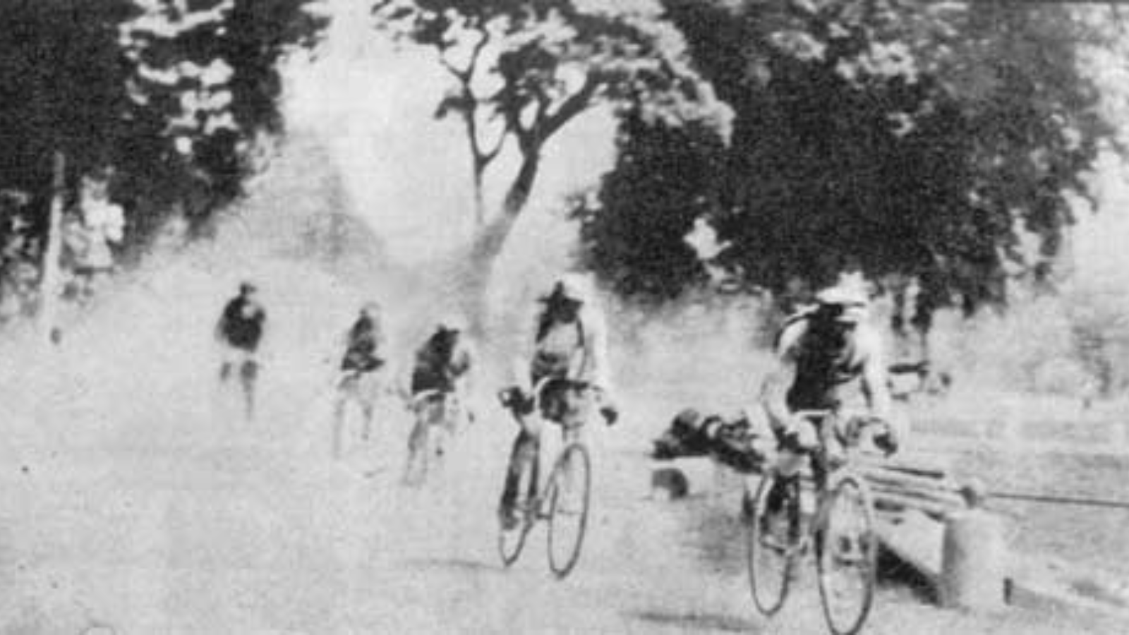 Cyclist riding on a dusty road at Tour de France 1919