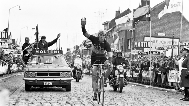 Belgian cycling legend Eddy Merckx crossing the finish line at Omloop Het Volk on 25 March 1971